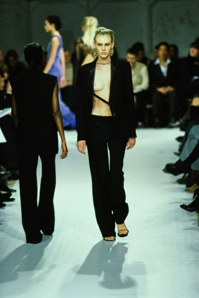 Look 68